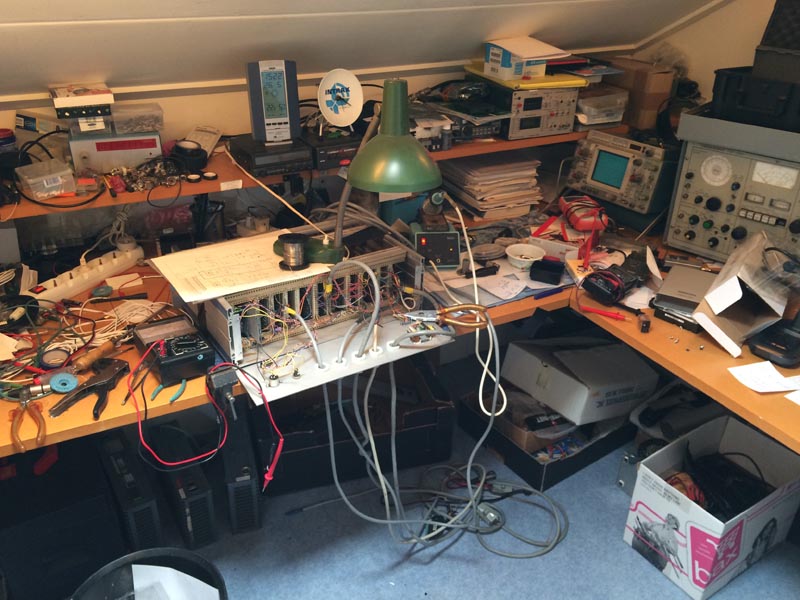 workplace mess>